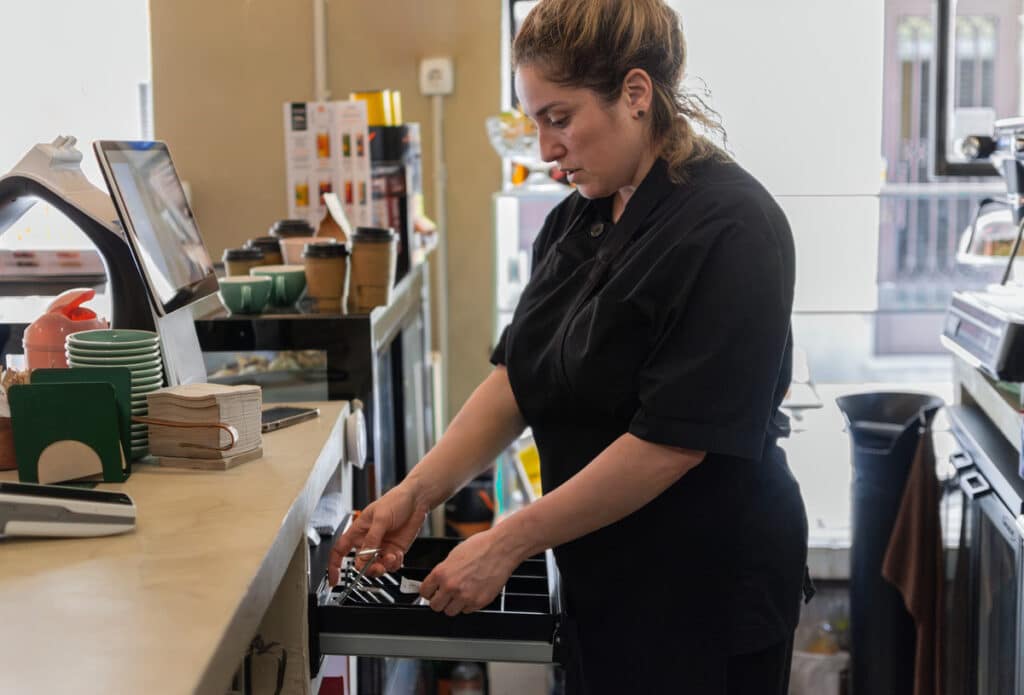 Cash drawer for small business